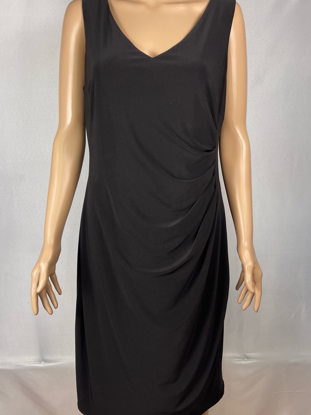 Anne Klein Black Sleeveless V-Neck Midi Dress